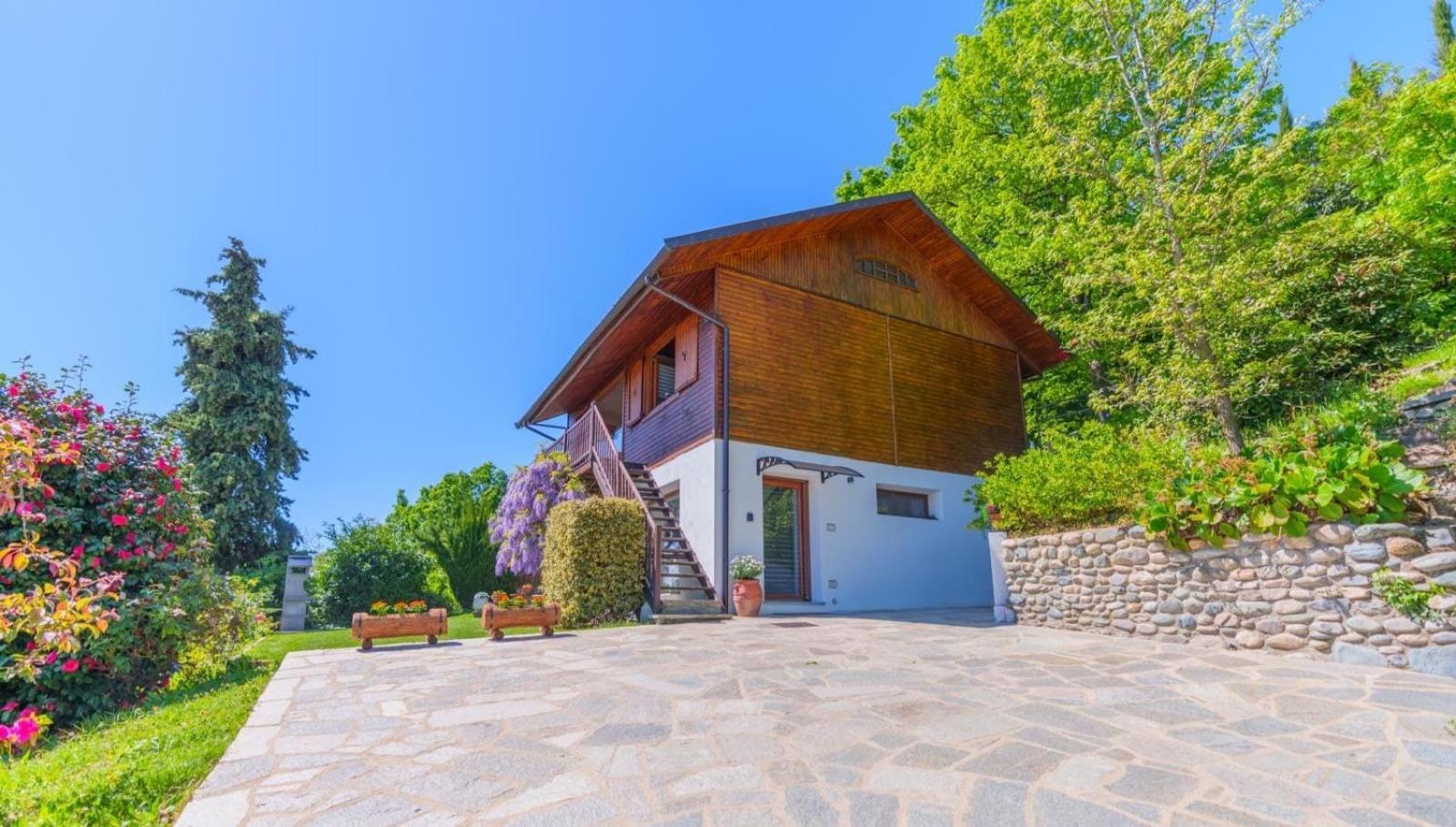 Chalet Sophie - Luxury Chalet Roletto Экстерьер фото